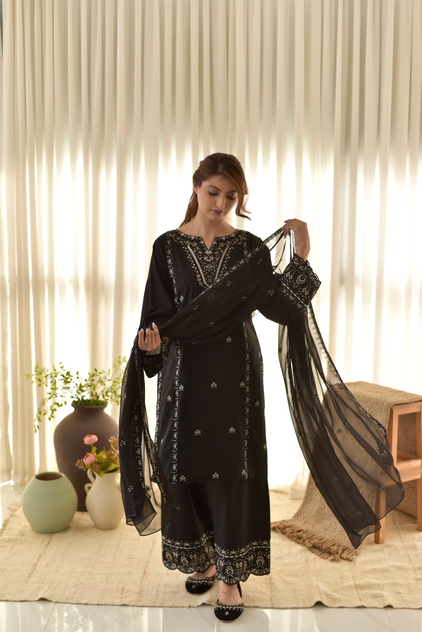 Black Iris Set