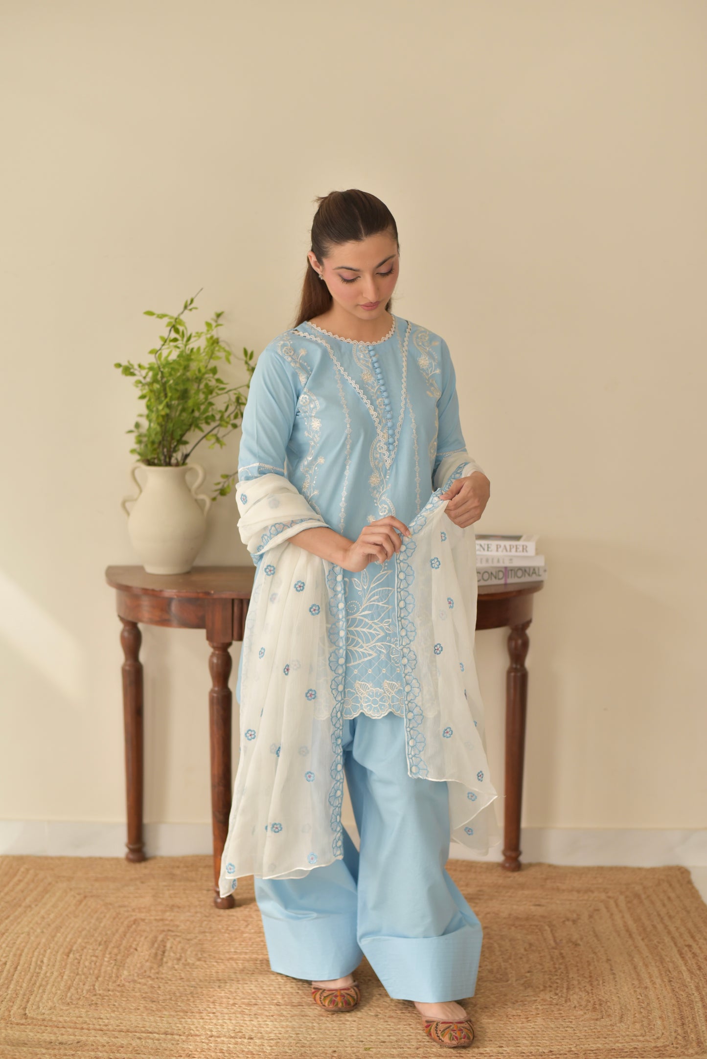 Alisha Set