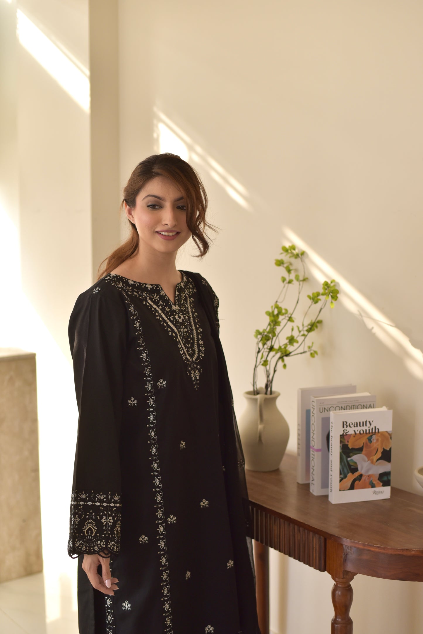 Black Iris Set