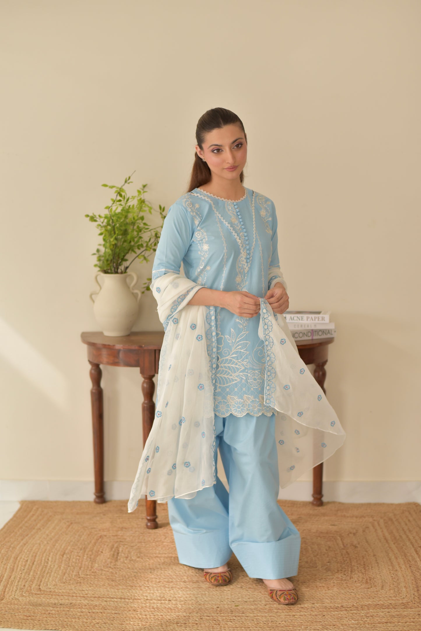 Alisha Set