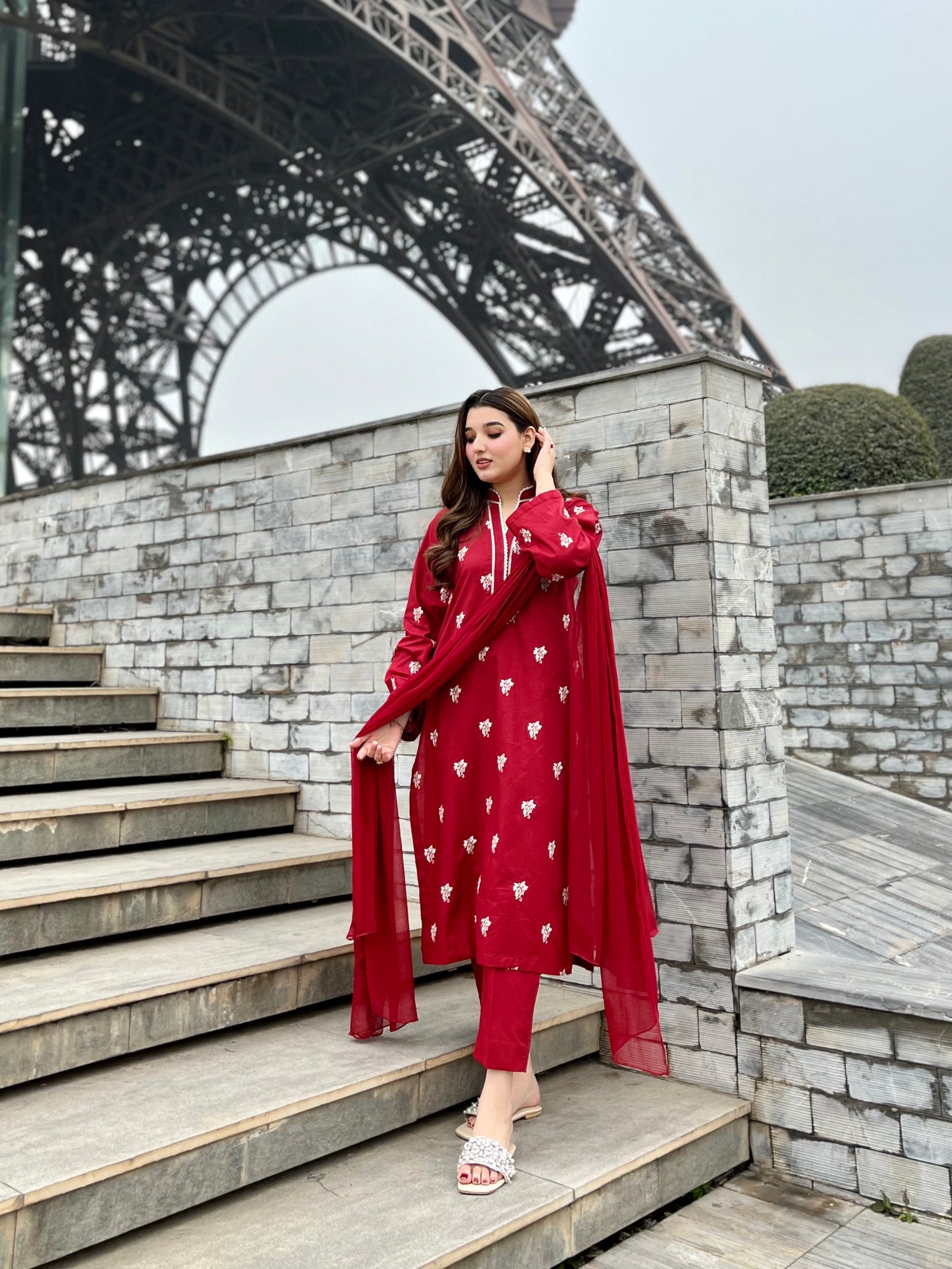 Lily Maroon