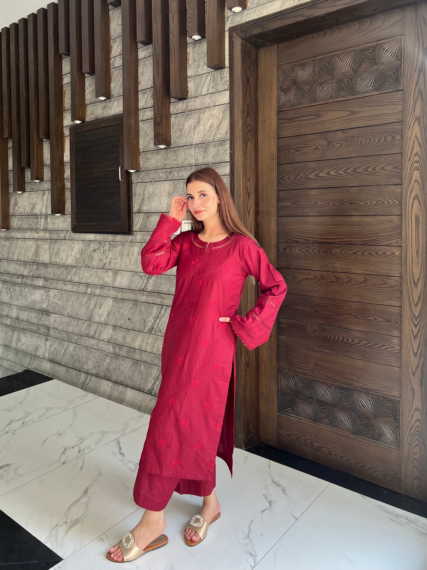 Maroon Amber