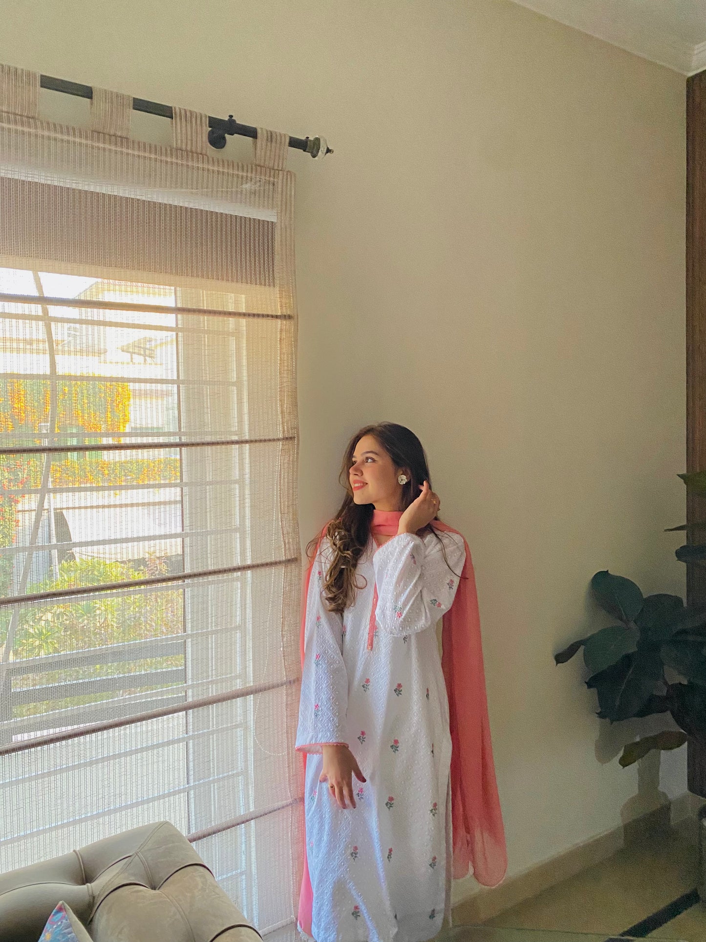 Rosamel White - Embroidered Chikankari Kurta