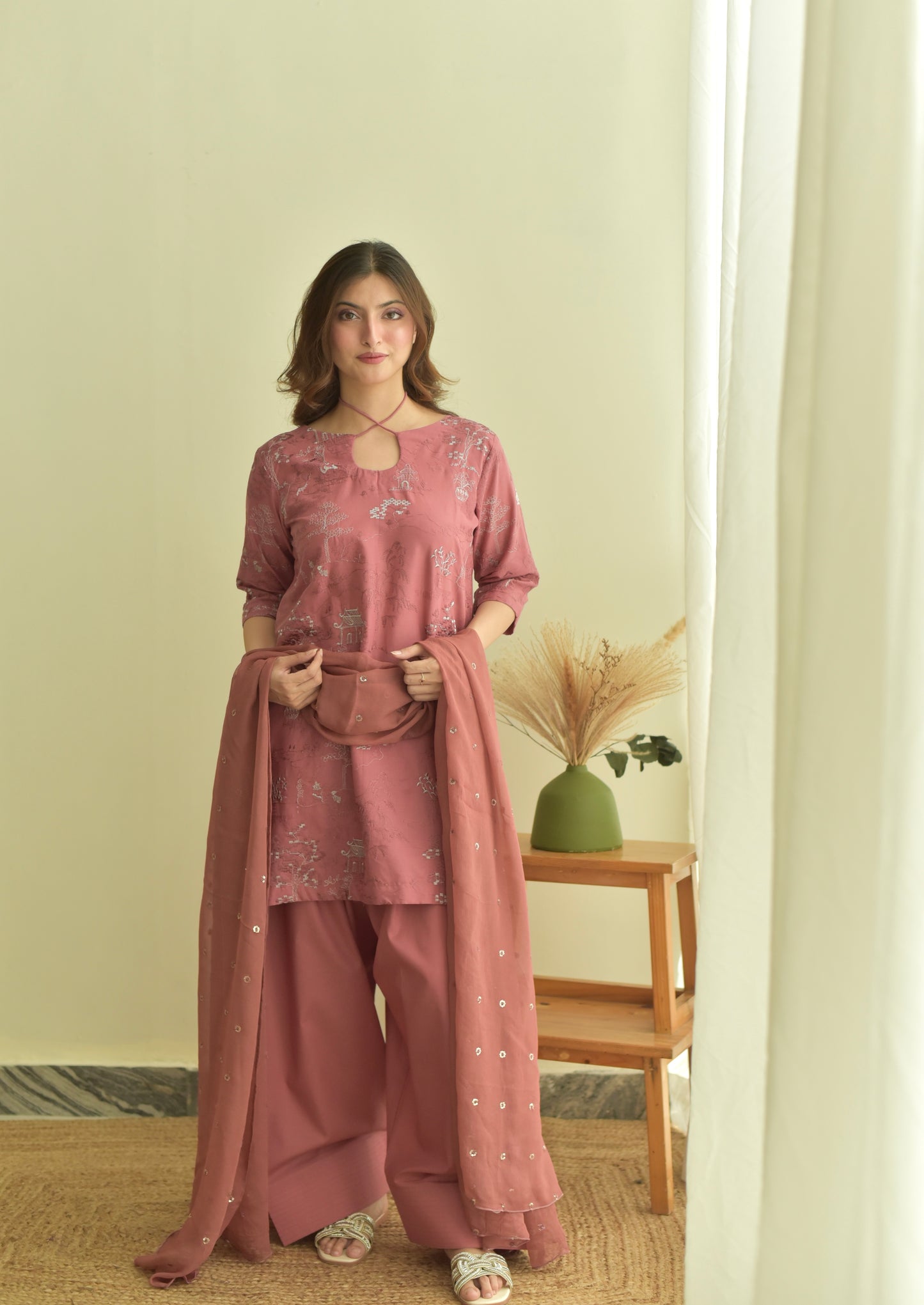 Nisha Set