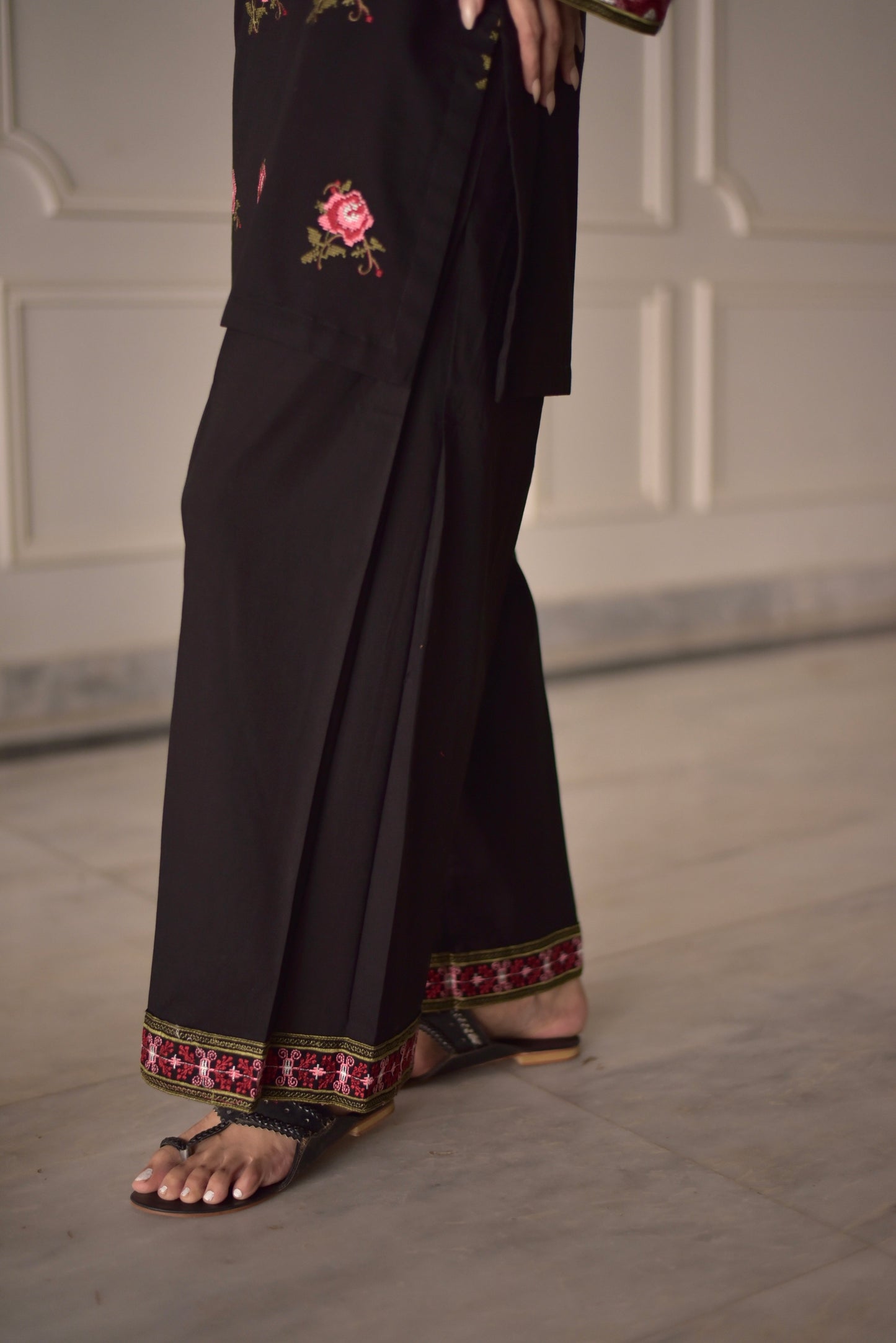 Eyana Set (2 pc)